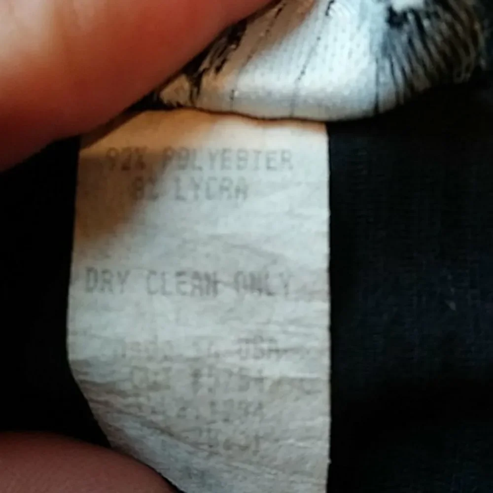 In charge. Dress.  - Picture 8 of 8